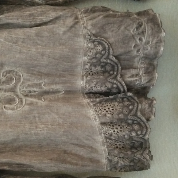 Gretty Zueger Long Sleeve Blouse Size Medium - Picture 9 of 13